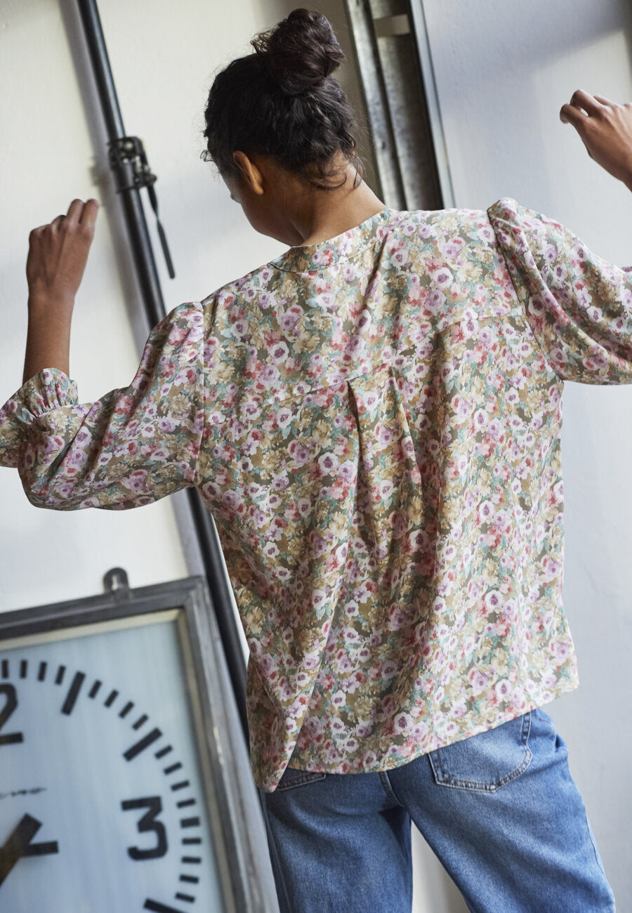 SP Venny SS1 blouse - rosa flowers