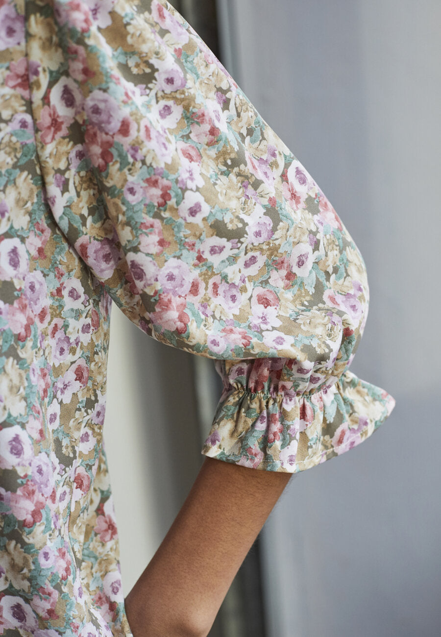 SP Venny SS1 blouse - rosa flowers
