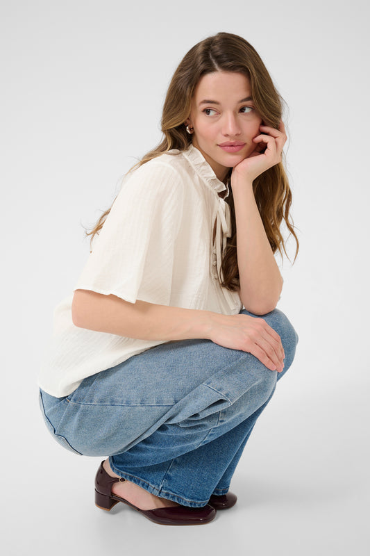 KA Liananna Blouse - hvid m/korte ærmer