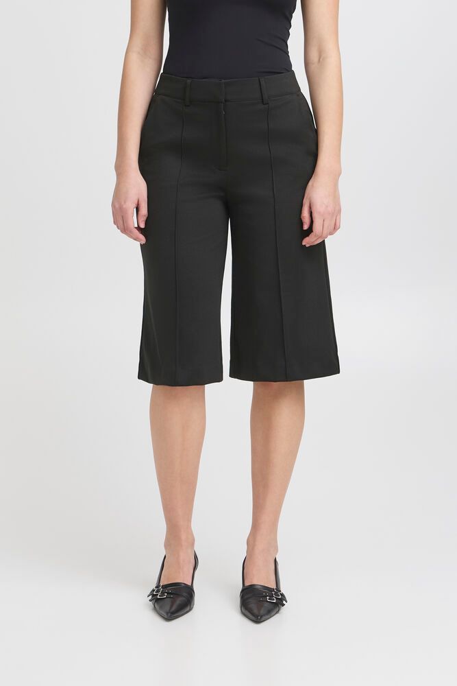 IC KATE BERMUDA Shorts - sort