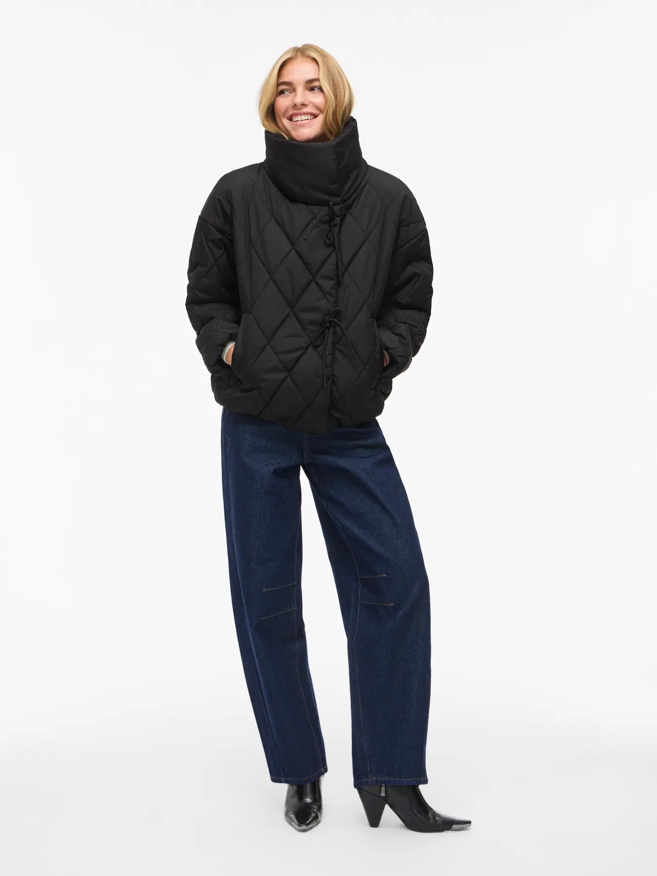 VL - VIBUMBLE L/S PUFFER JACKET - BLACK