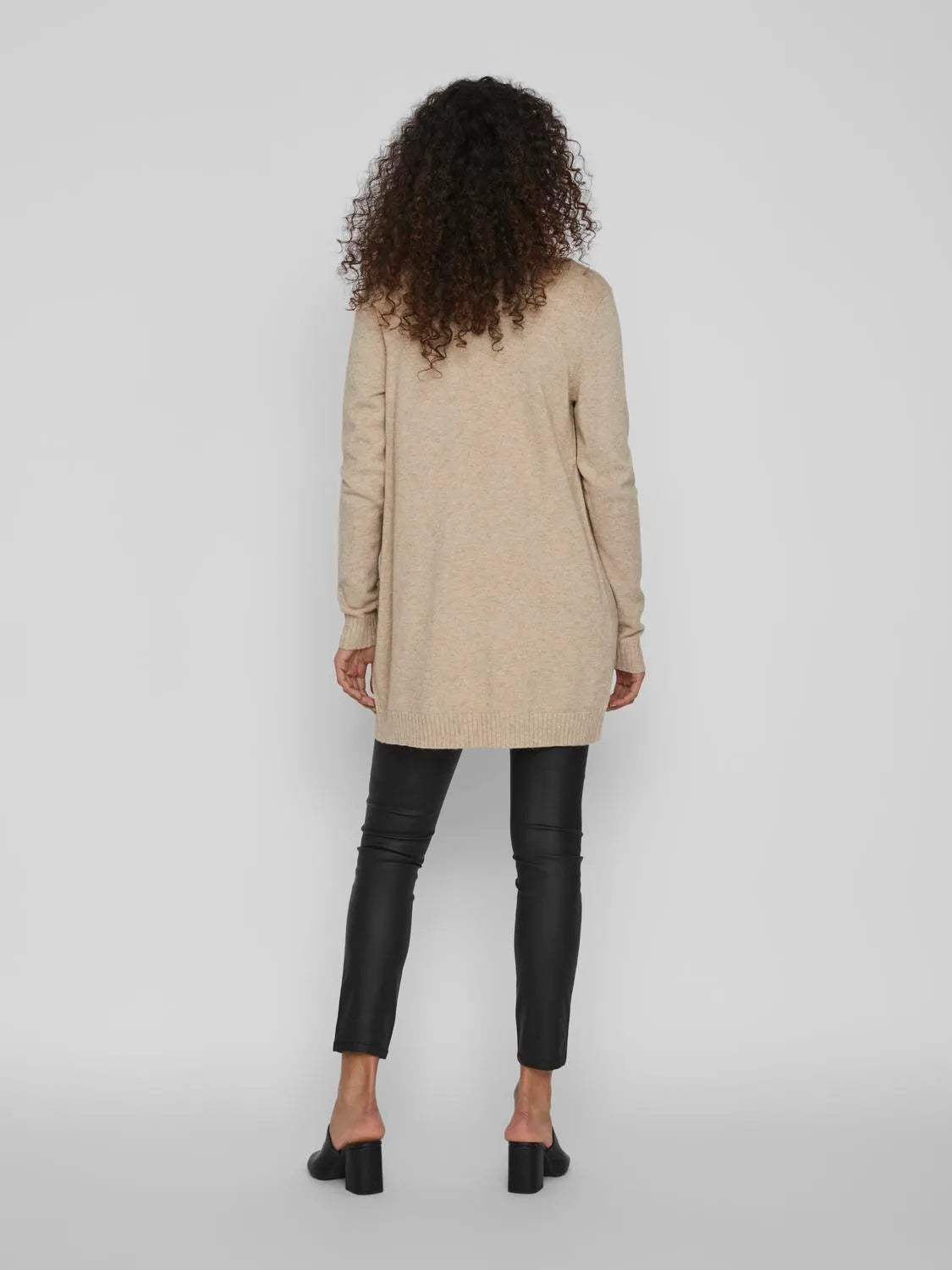 VL Cardigan - strik - halvlang - sand