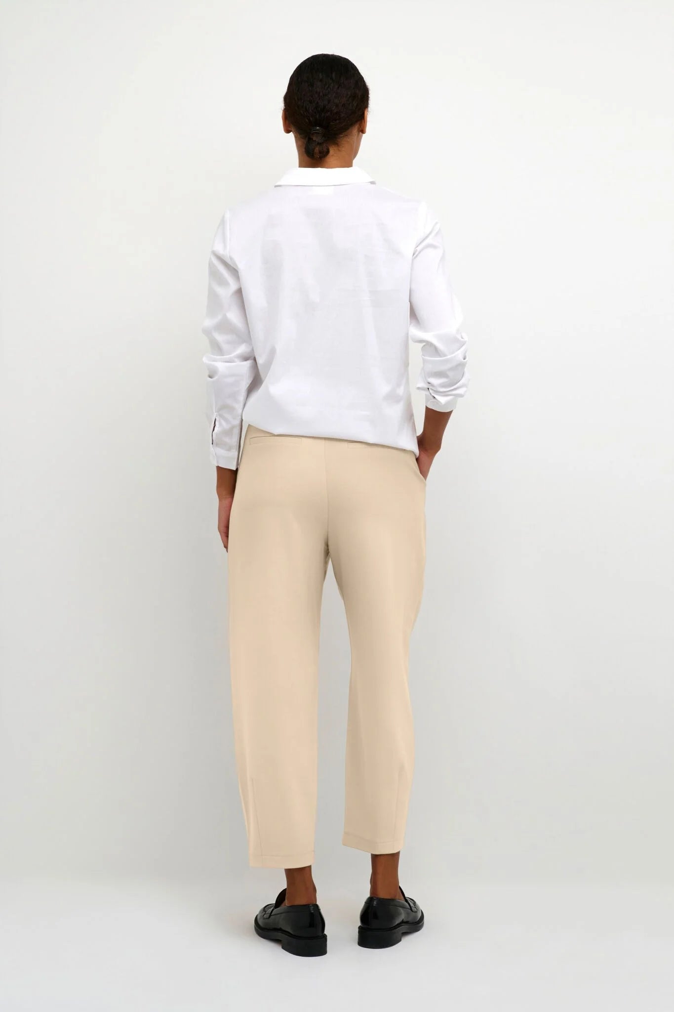 KA Merle 7/8 pants Suiting – beige farvet