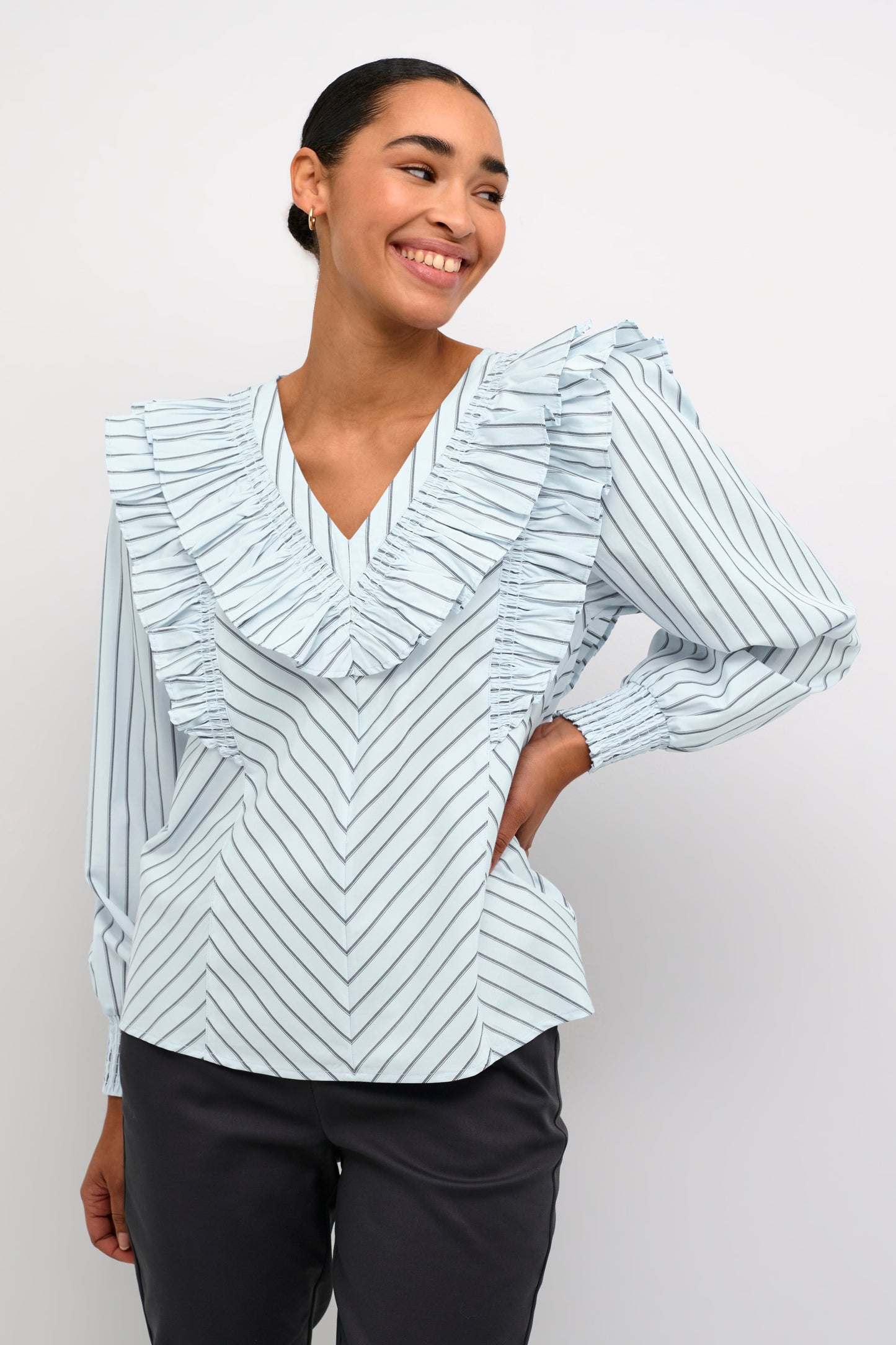 KA Jerrie Blouse - blue/dark stripe