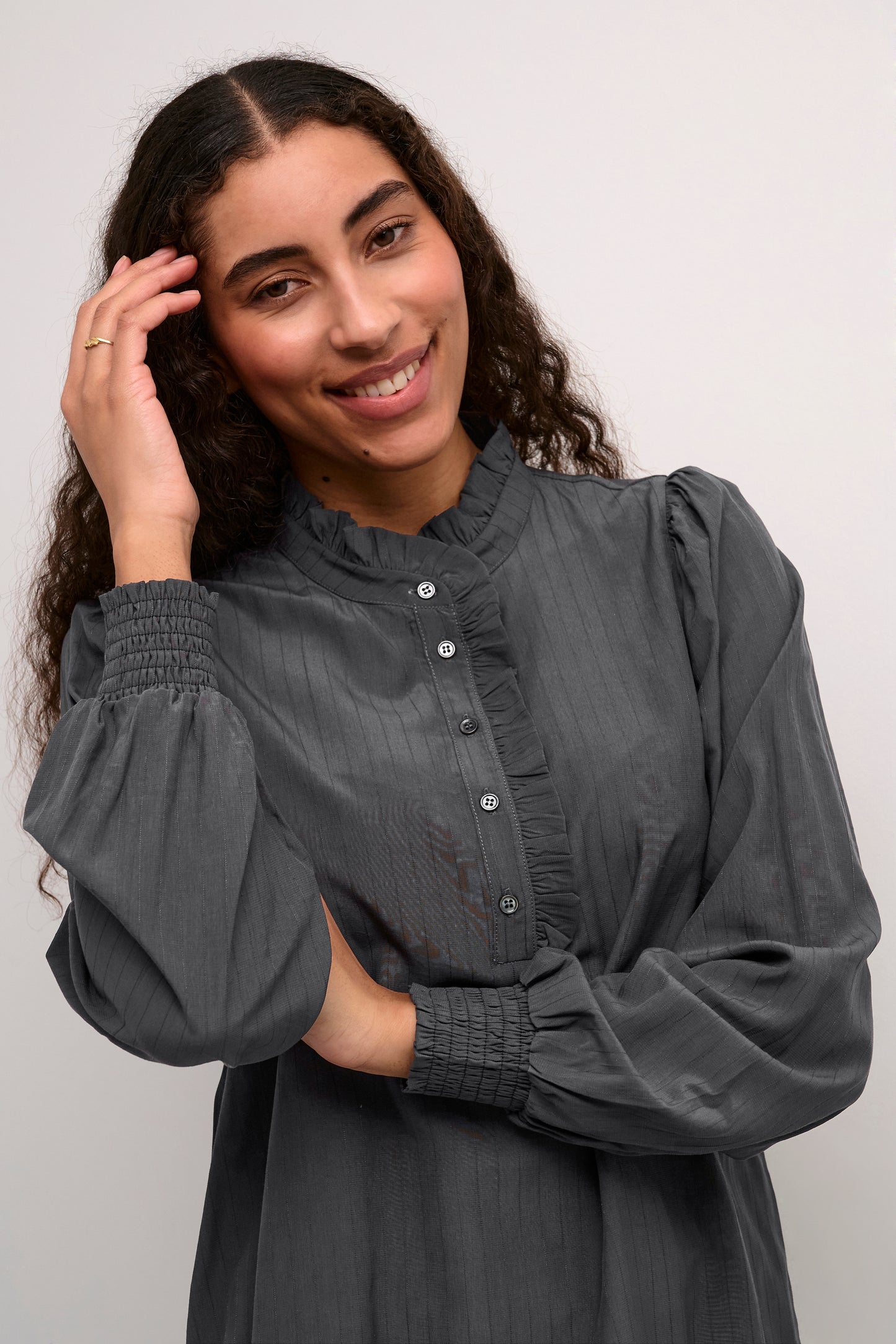 KA Dorit Blouse - Black Oyster - grå