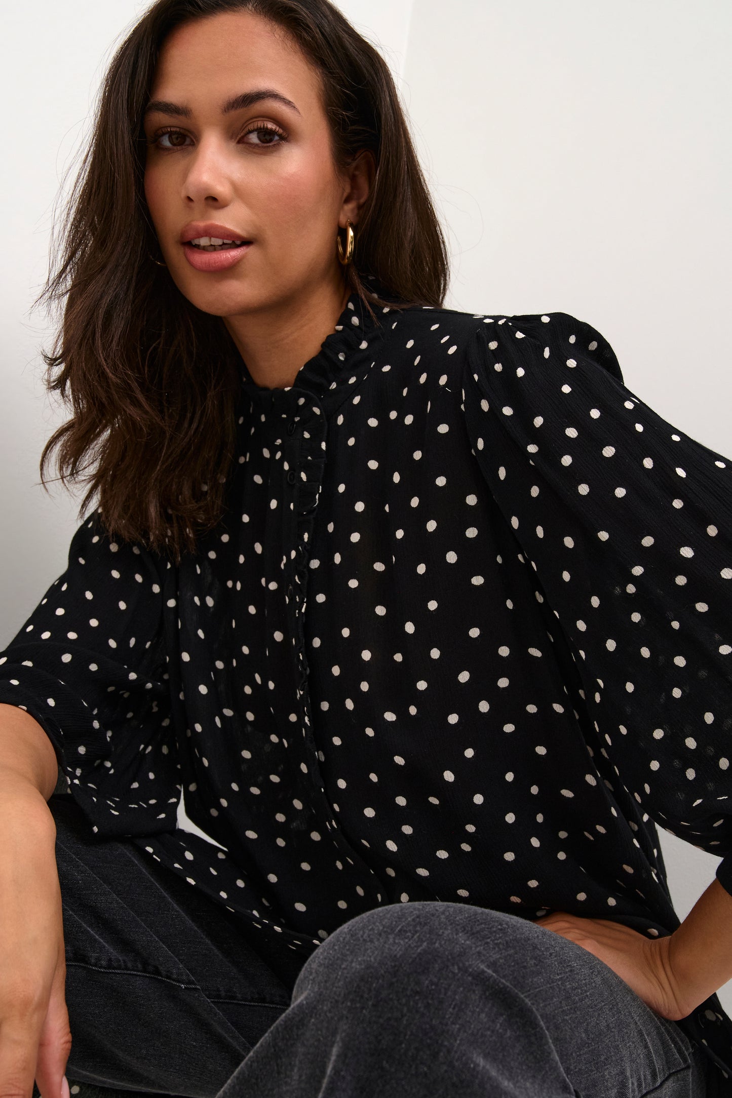 KA Vinni Amber Shirt Dress - sort m/hvide dots