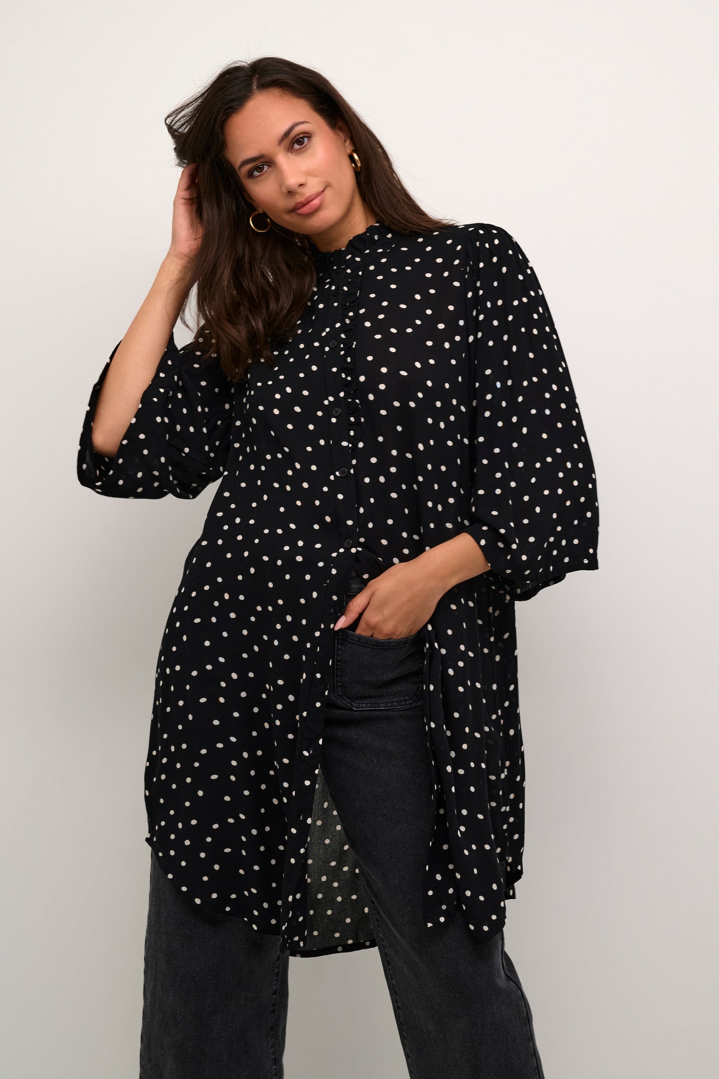 KA Vinni Amber Shirt Dress - sort m/hvide dots