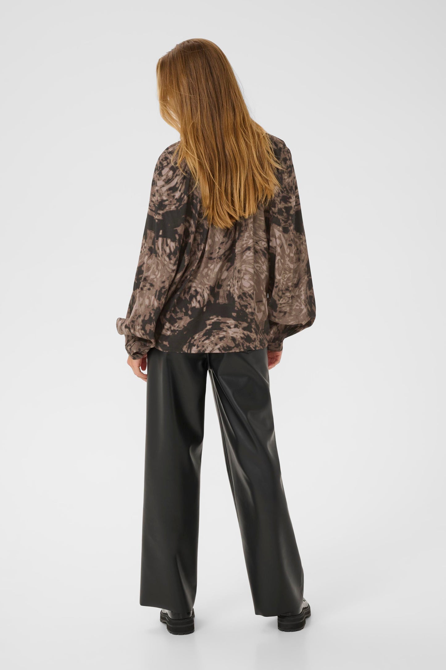 KA Jamie Blouse - brown graphic