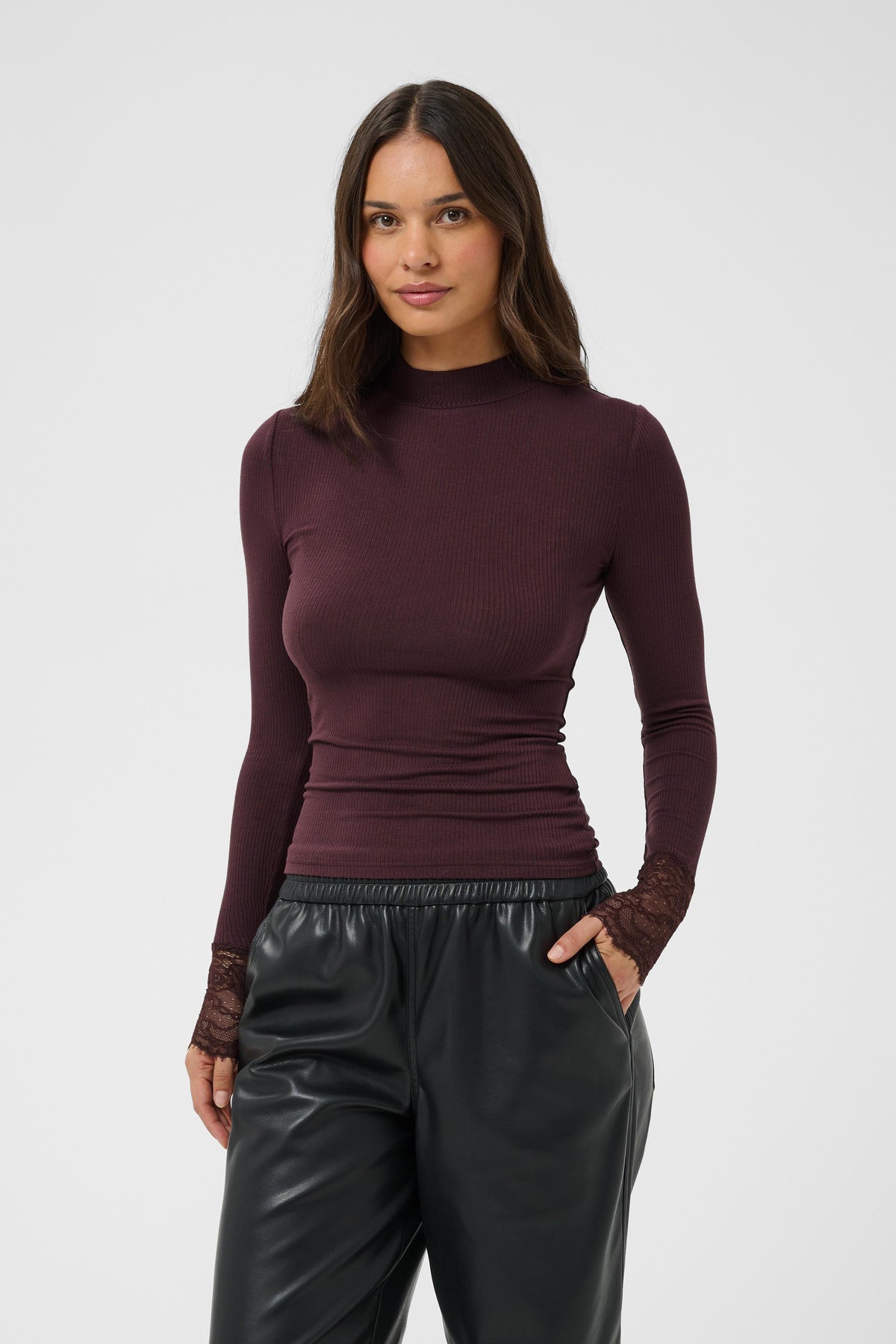 KA OMI Turtleneck T-shirt bluse - Fudge