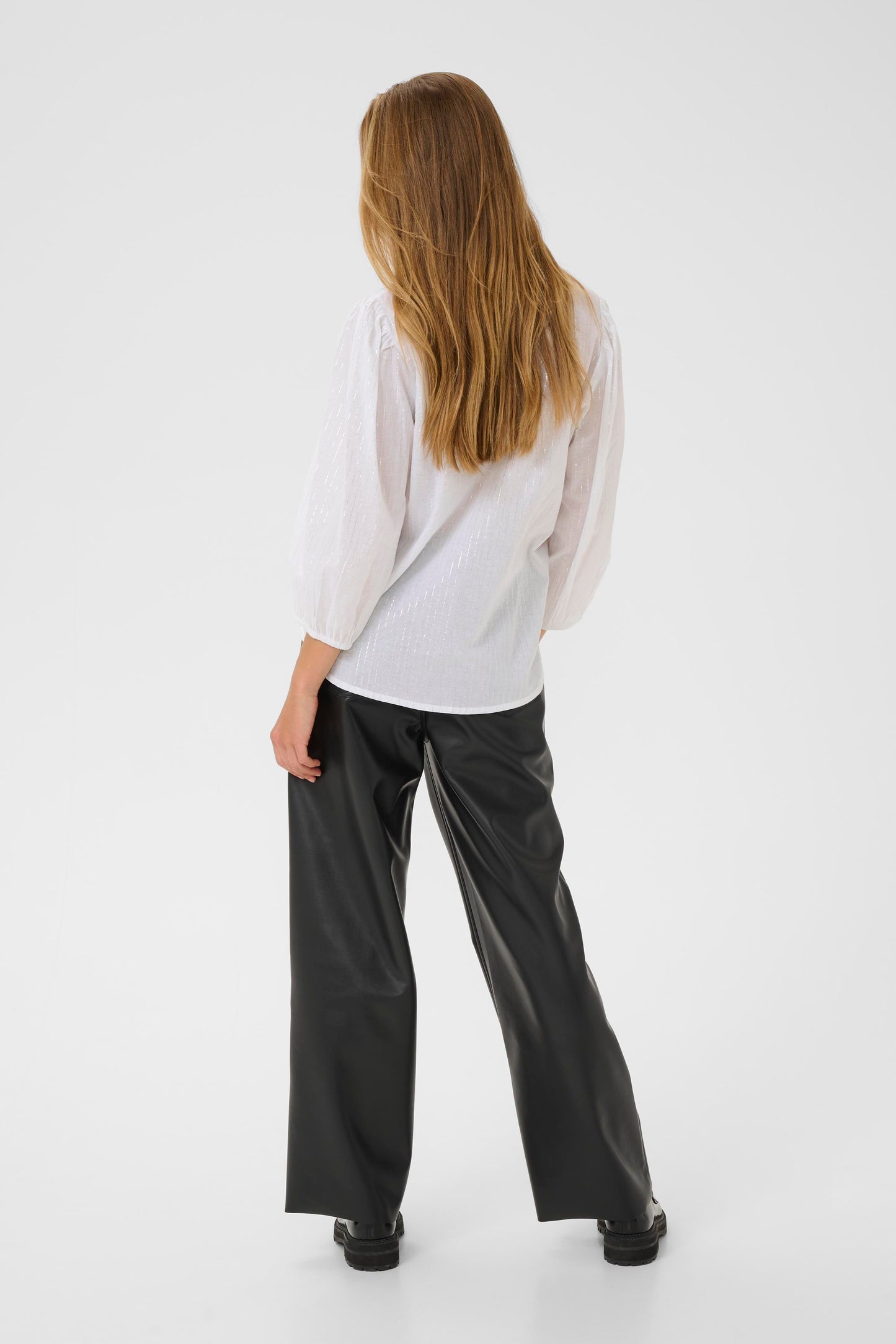 KA Luise Blouse - hvid m/silver strib