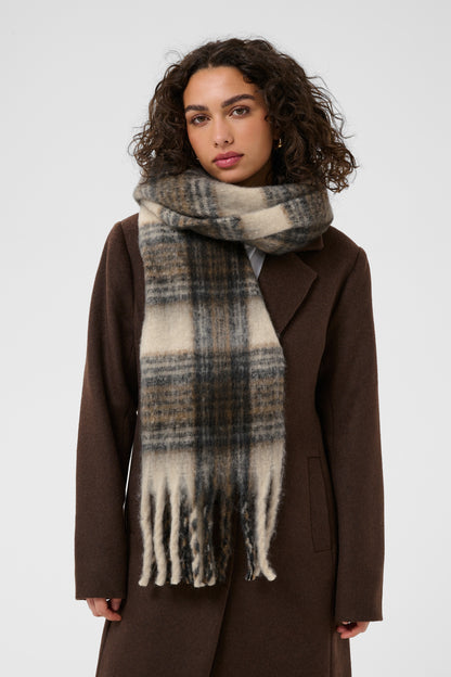 KA Roberta Scarf - strikket m/frynser