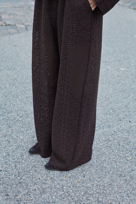 SP ELSIA pants - Chocolate strik
