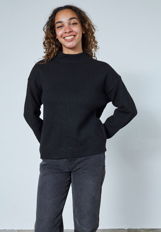 SP LUCA-PU - sort strik