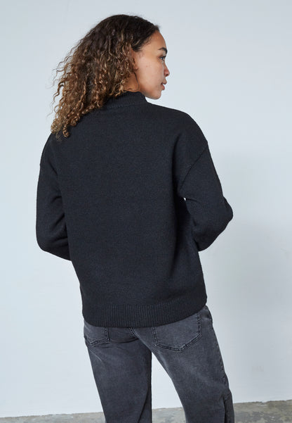 SP LUCA-PU - sort strik