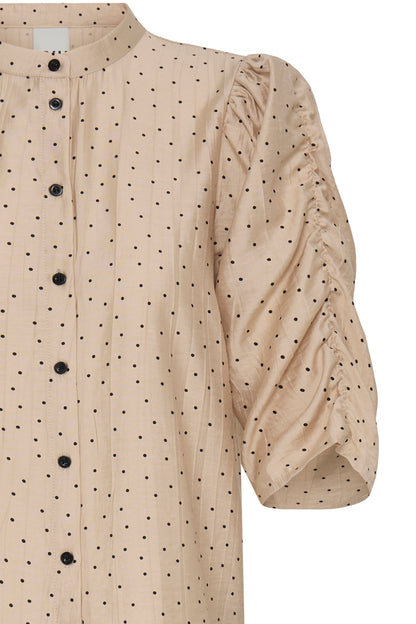 IC Caroline shirt - beige m/sorte dots