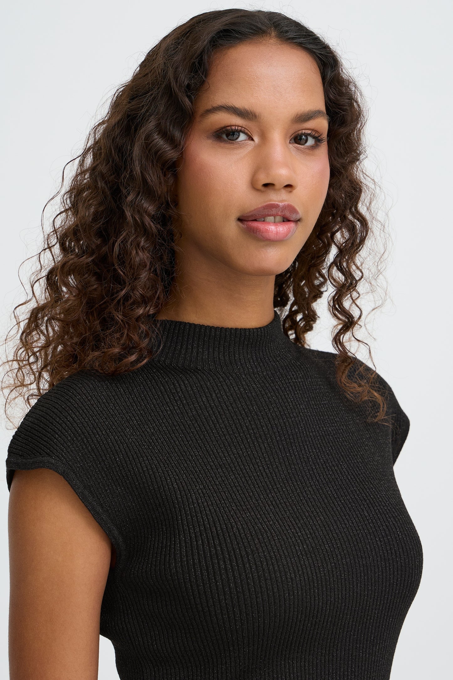 IC Cody Top vest - sort glimmer strik