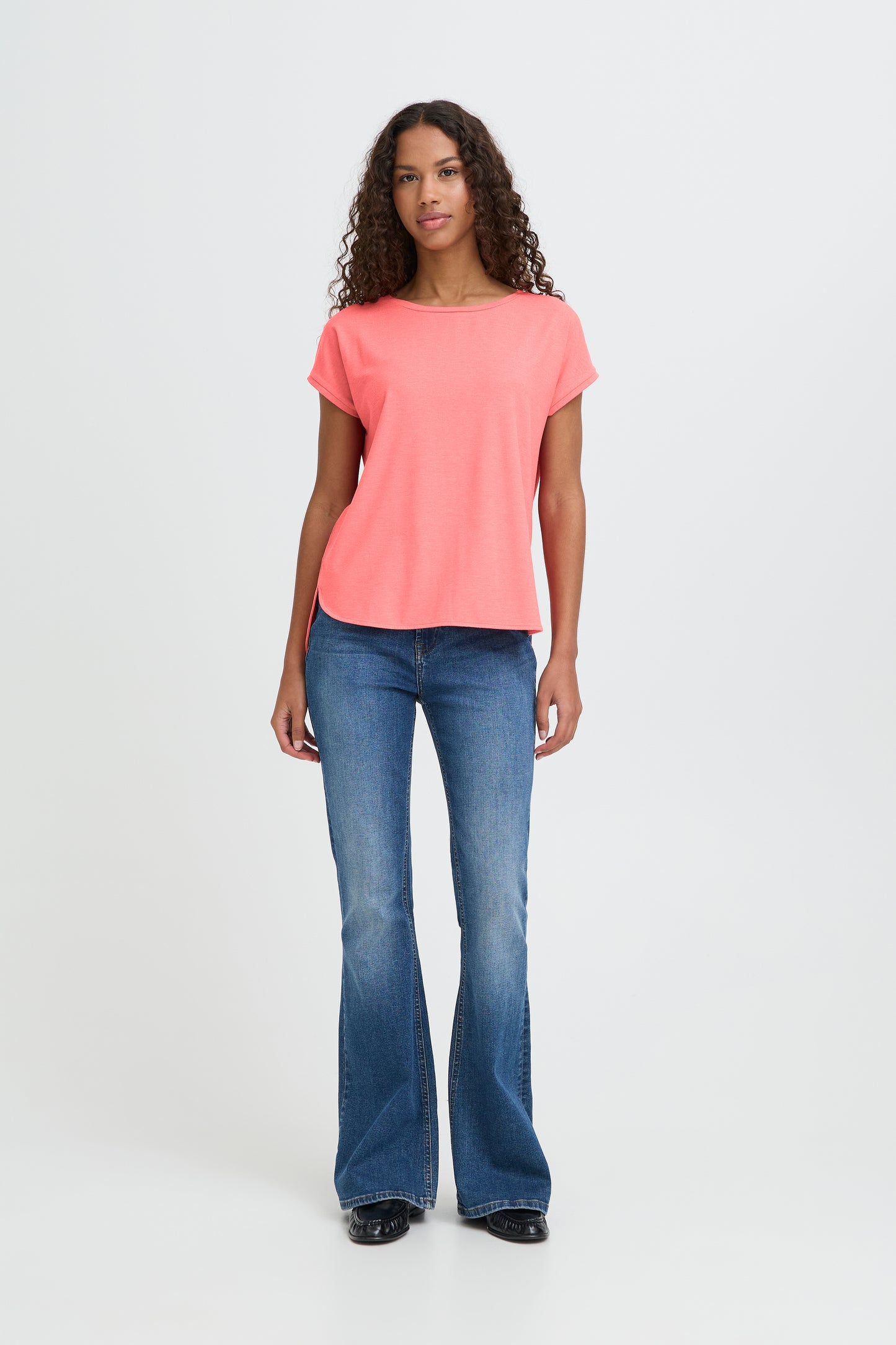 IC Rebelly T-shirt - Teaberry lys rød