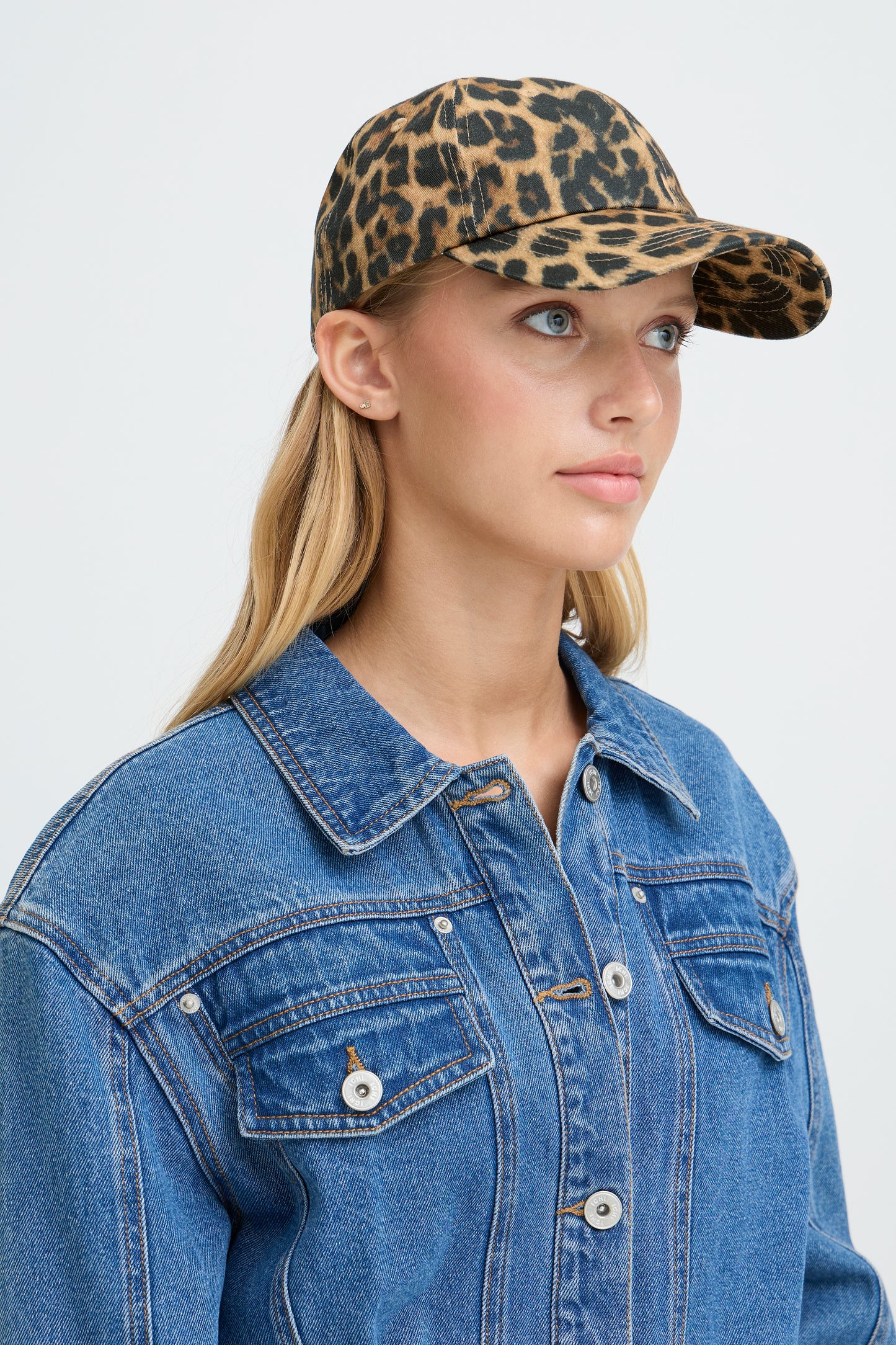 IC Ava Cap - black/leo