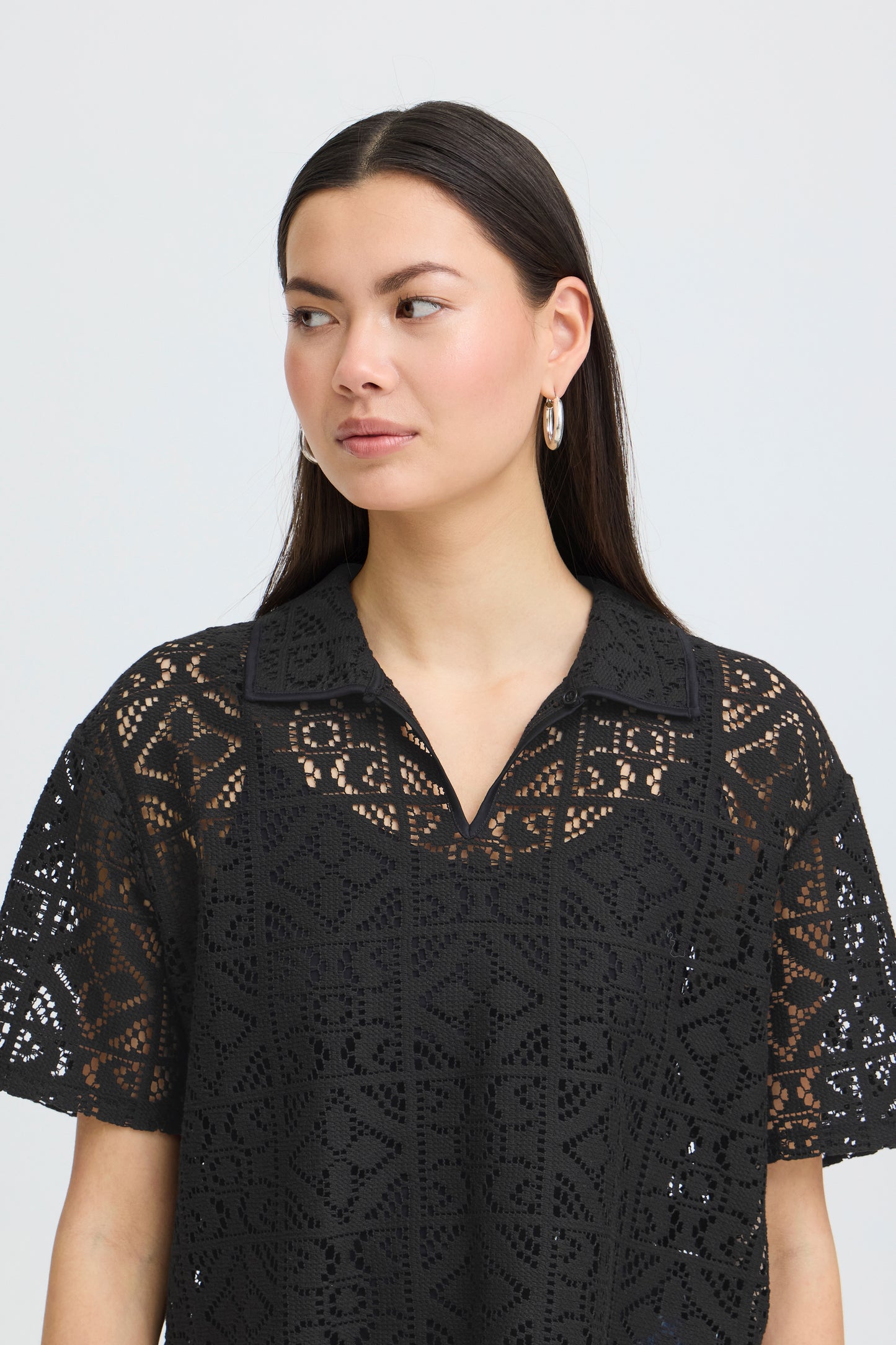IC NAIMA Shirt m/smuk hulmønster - sort
