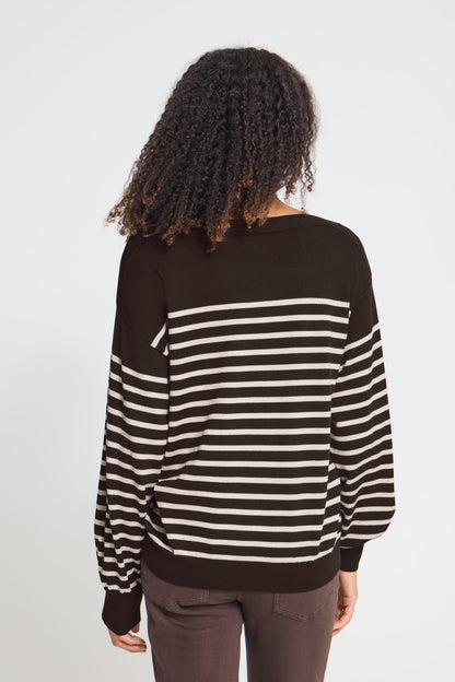 IC LULS BOAT NECK STRIK BLUSE - Chocolate strib