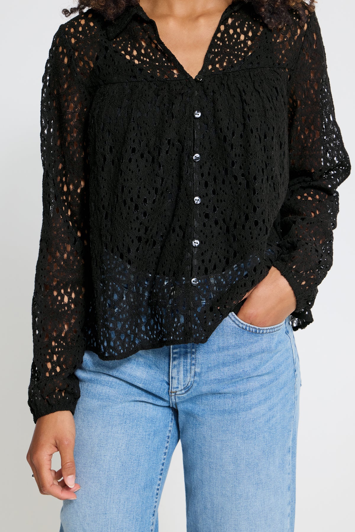 IC JOSETTA SHIRT - BLACK