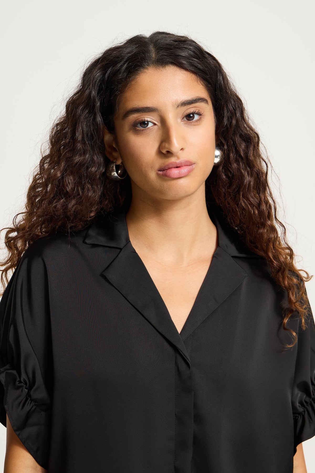 IC LETTA THIN SH2 - Shirt - black