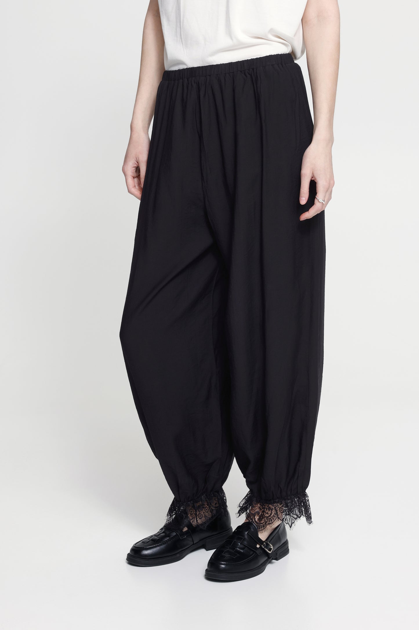 IC TULLAN BALOON PANT - black