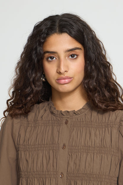 IC NOBIA LS SKJORTE BLUSE M/FINE DETALJER - CARAFE BRUN