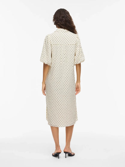 VL VIEA 2/4 DRESS - hvid m/sorte dots