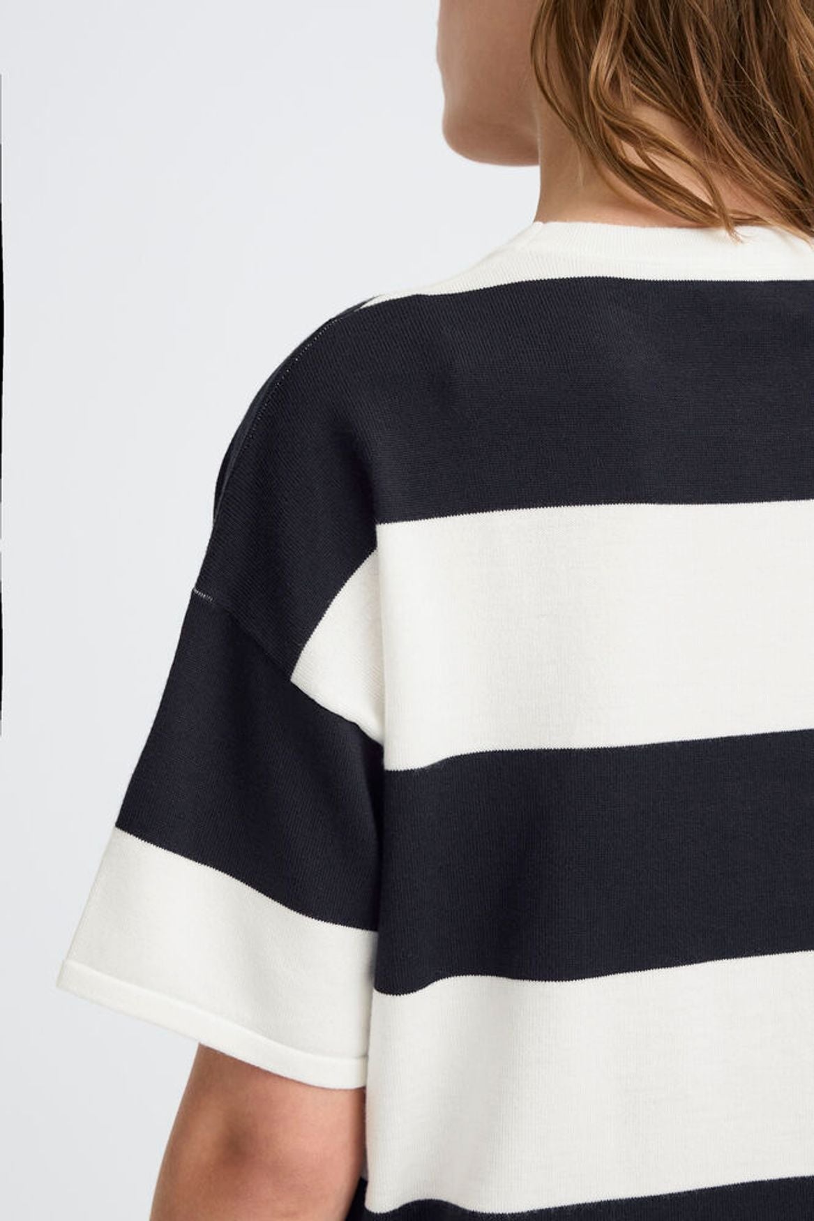 IC LULS LOOSE SHIRT - sort/hvid strib