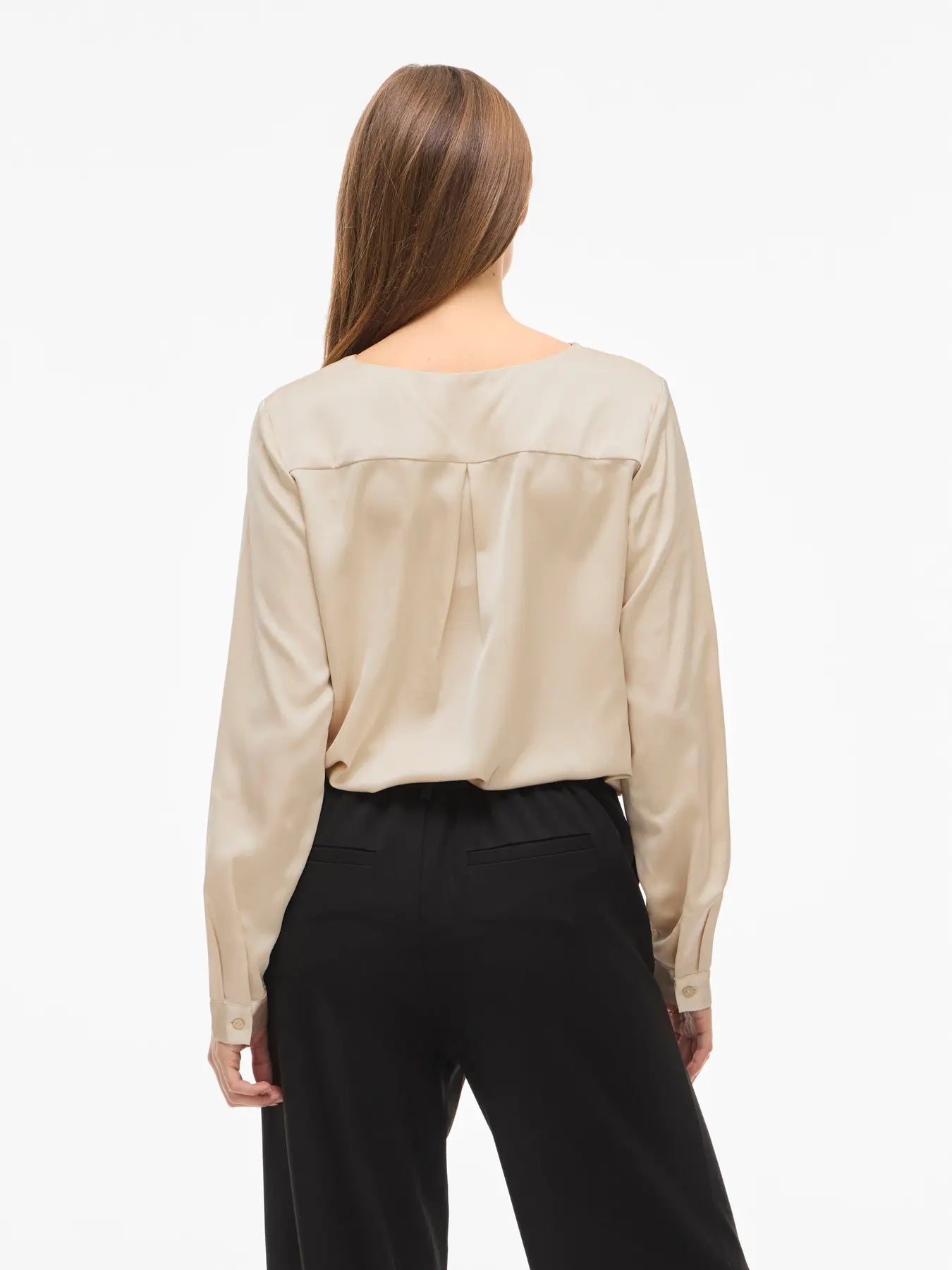 VL VIELLETTE V-NECK L/S SATIN SHIRT - CREME